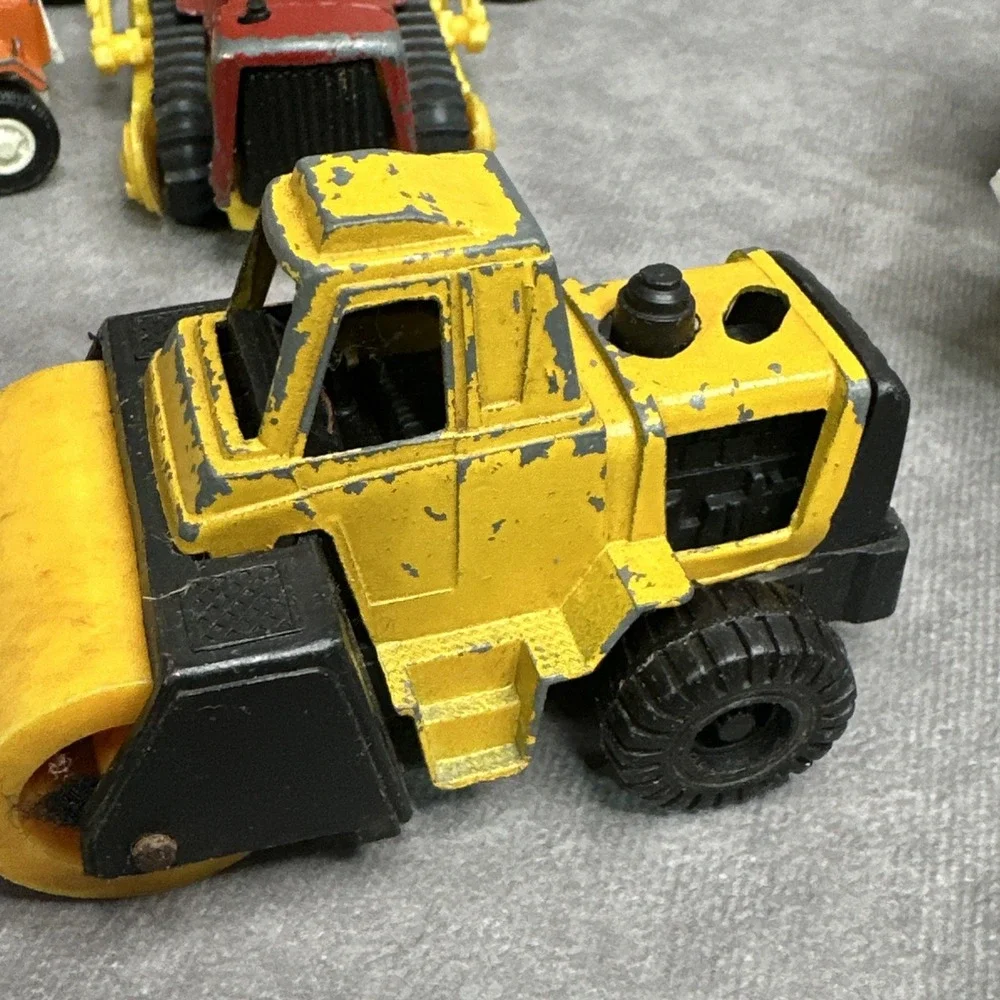 Tootsie Toy Truck Lot Metal Die Cast Chicago Dozer Roller Pick Up Red Green 1970